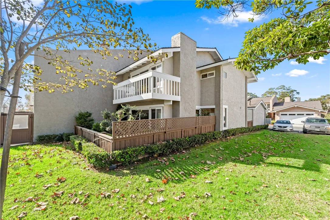 18576 Vallarta, Huntington Beach, California 92646 home-pic-0