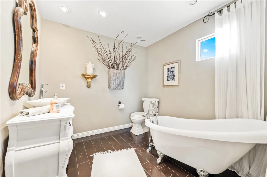 18576 Vallarta, Huntington Beach, California 92646 home-pic-49