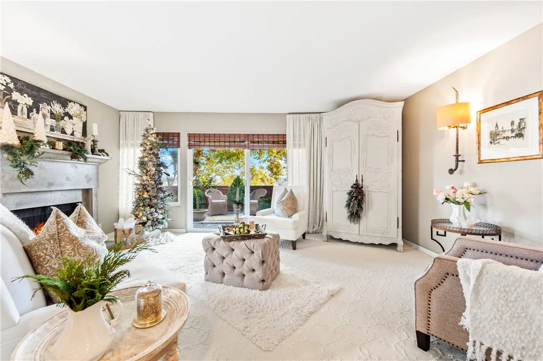 18576 Vallarta, Huntington Beach, California 92646 home-pic-19