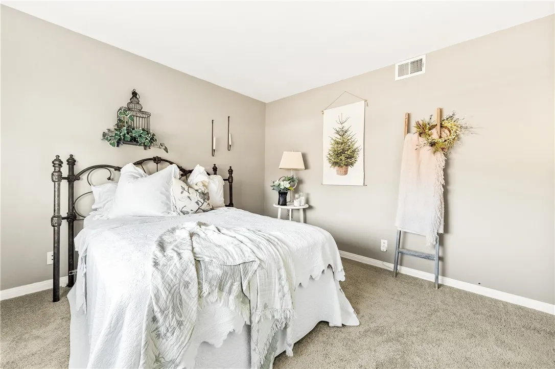 18576 Vallarta, Huntington Beach, California 92646 home-pic-37