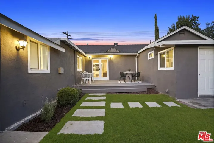 11700 Huston Street, Valley Village, California 91607