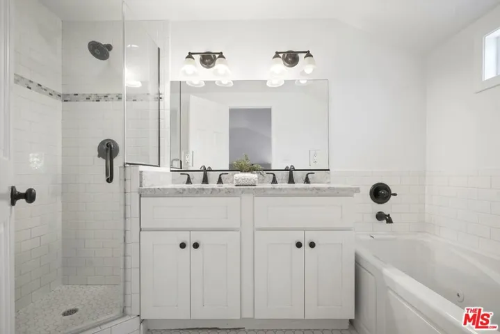 11700 Huston Street, Valley Village, California 91607