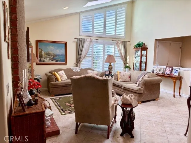 1346 S South Hills Drive, West Covina, California 91791 home-pic-3