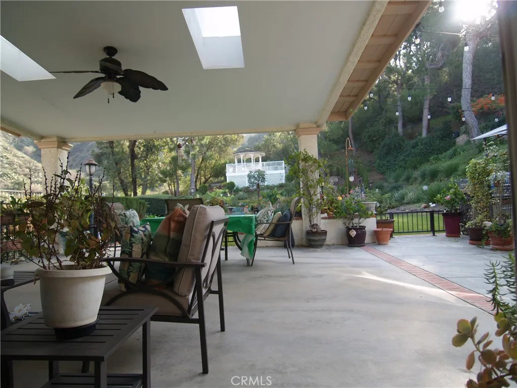 1346 S South Hills Drive, West Covina, California 91791 home-pic-7