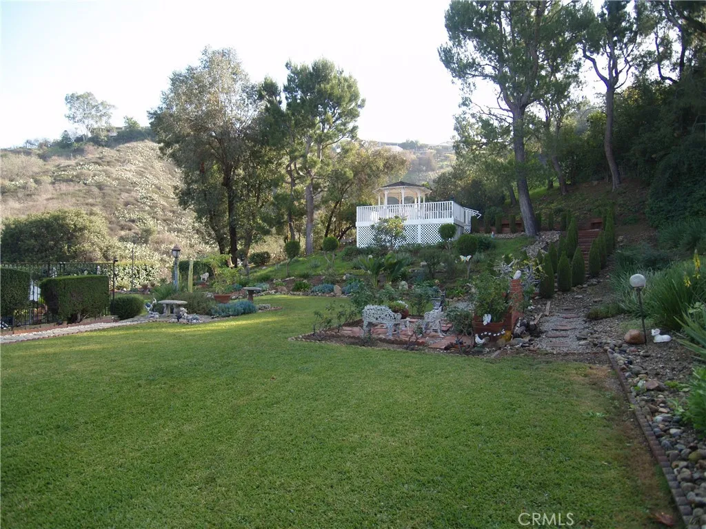 1346 S South Hills Drive, West Covina, California 91791 home-pic-35