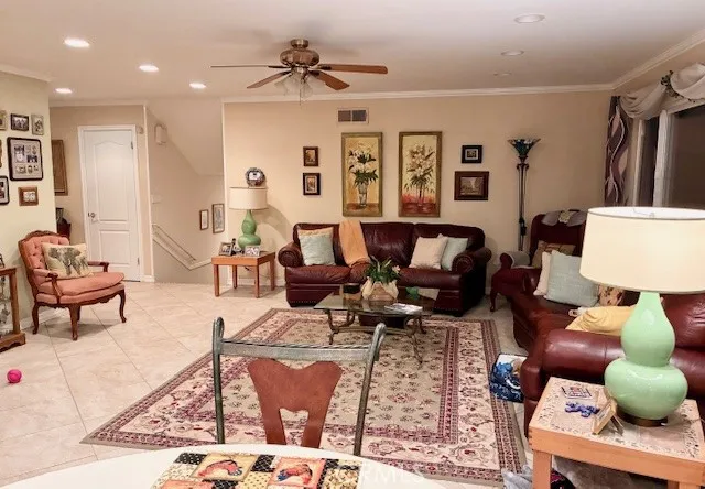 1346 S South Hills Drive, West Covina, California 91791 home-pic-15