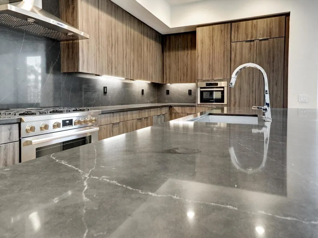 766 Obsidian Loop E Loop E 64, Palm Springs, California 92264 home-pic-33