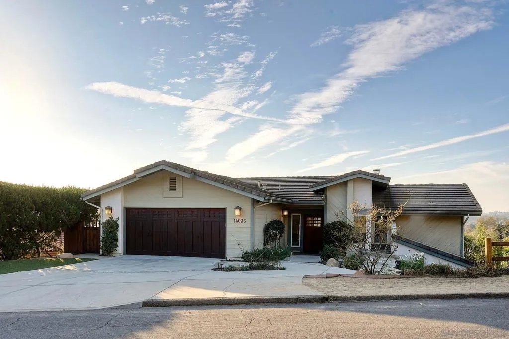 14036 Tierra Bonita Road, Poway, California 92064 home-pic-1
