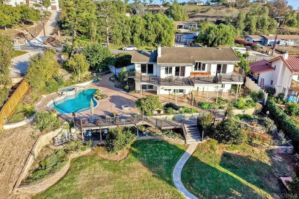 14036 Tierra Bonita Road, Poway, California 92064 home-pic-23