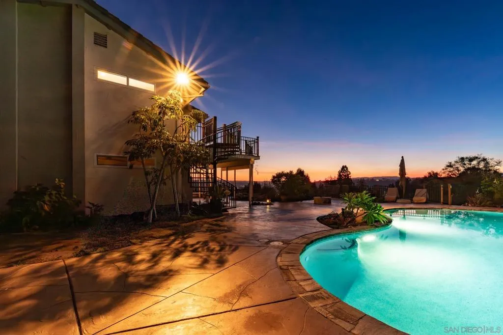 14036 Tierra Bonita Road, Poway, California 92064 home-pic-3