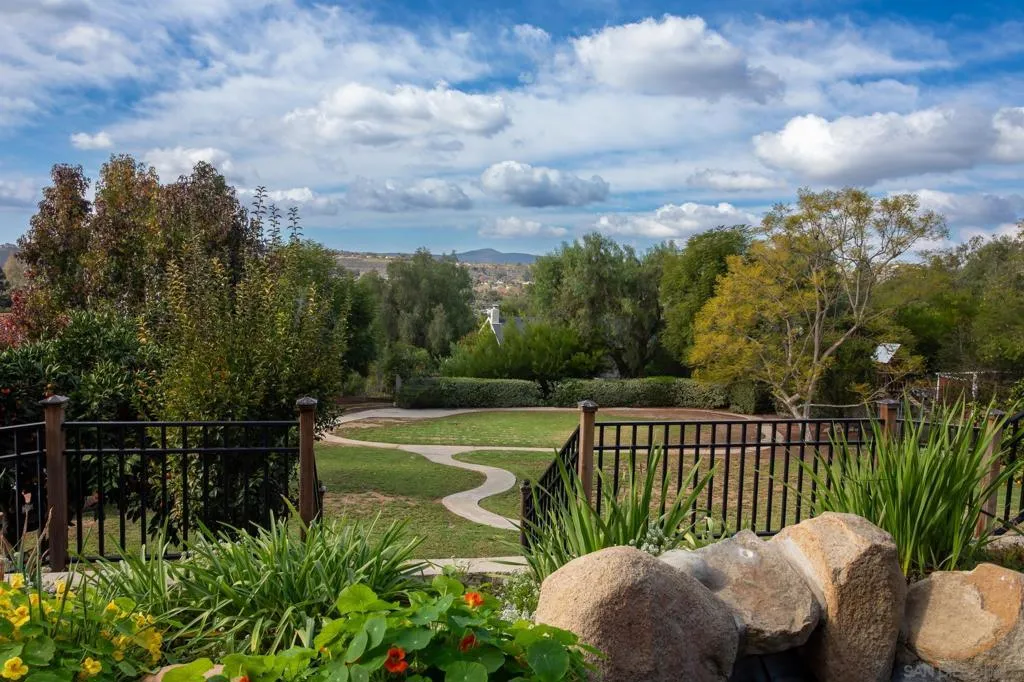 14036 Tierra Bonita Road, Poway, California 92064 home-pic-31