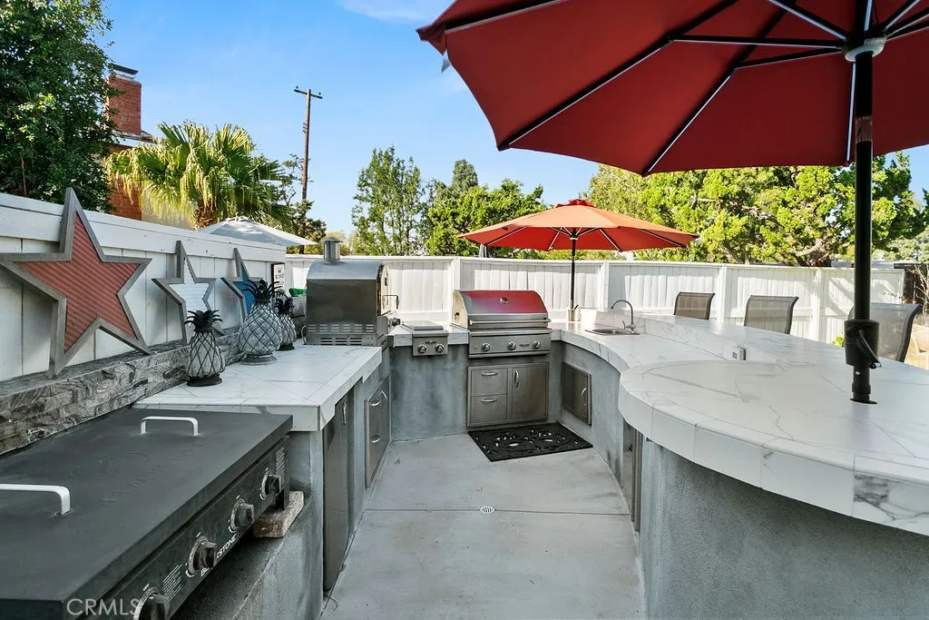 1761 N Silverwood, Orange, California 92865 home-pic-28