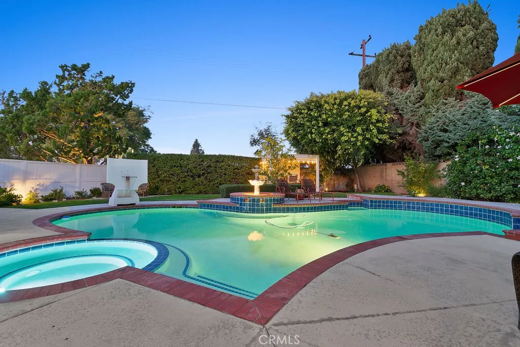 1761 N Silverwood, Orange, California 92865 home-pic-33