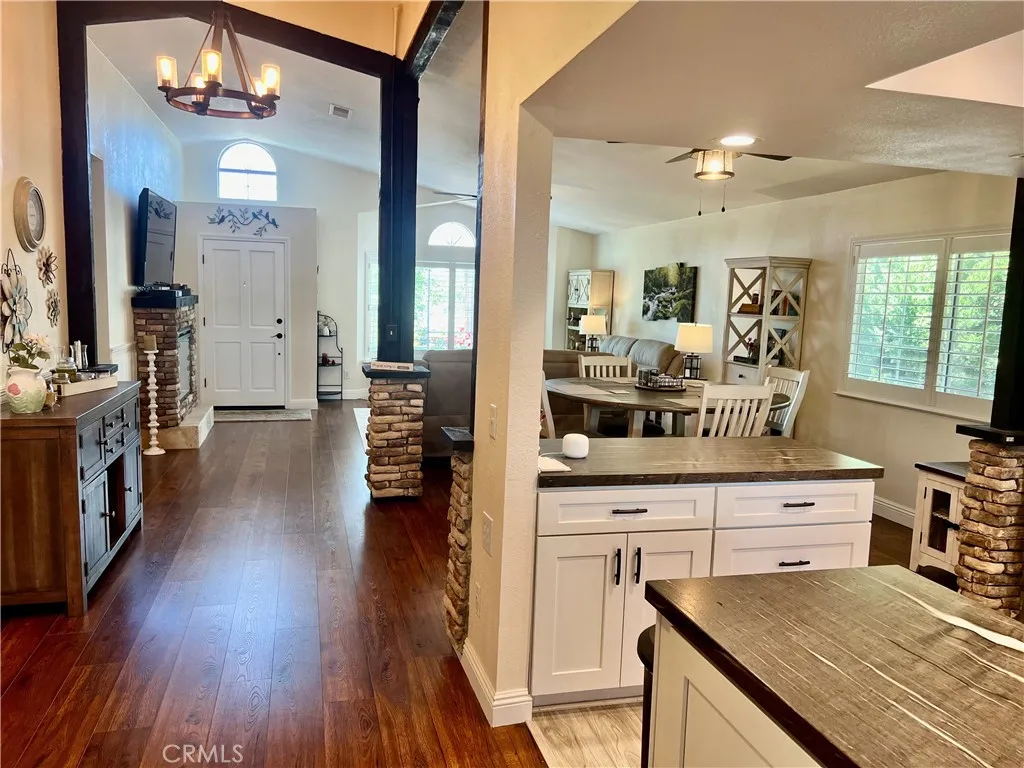 28870 Broken Arrow Cir, Menifee, California 92584 home-pic-14