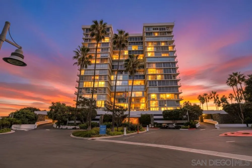1820 Avenida Del Mundo 108, Coronado, California 92118 home-pic-55