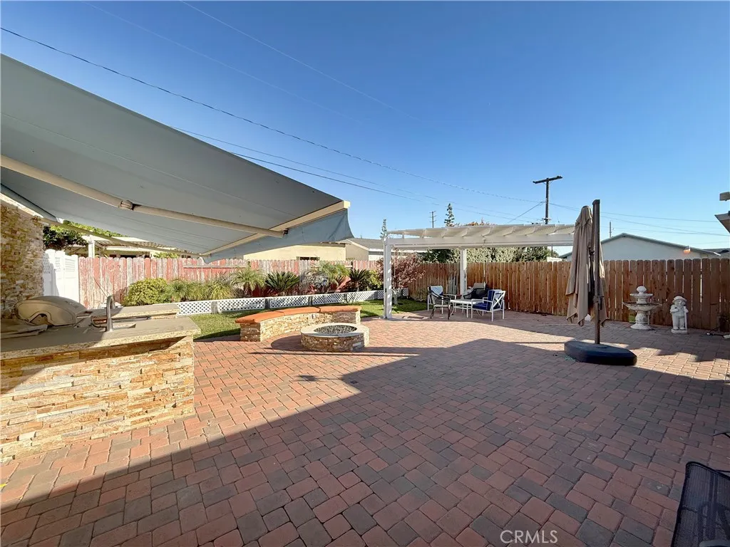 12349 Crepe Myrtle Avenue, Chino, California 91710 home-pic-16