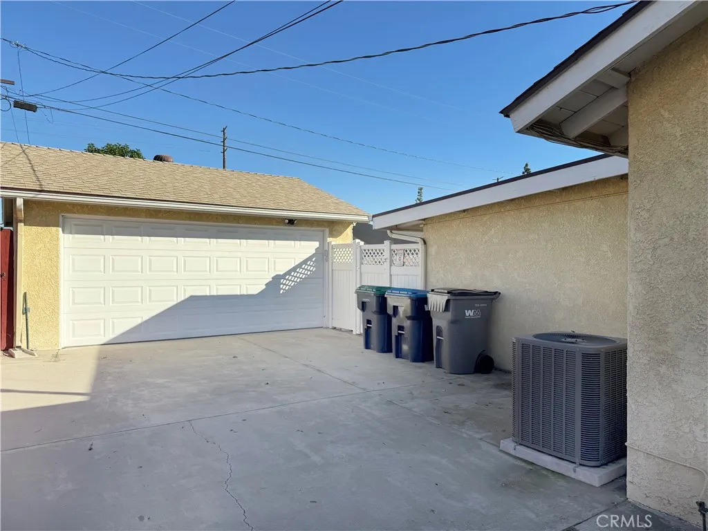 12349 Crepe Myrtle Avenue, Chino, California 91710 home-pic-14