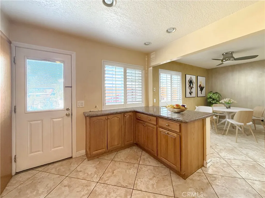 12349 Crepe Myrtle Avenue, Chino, California 91710 home-pic-8