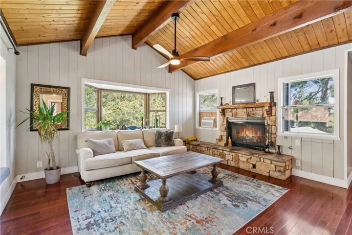 337 Wylerhorn, Crestline, California 92325
