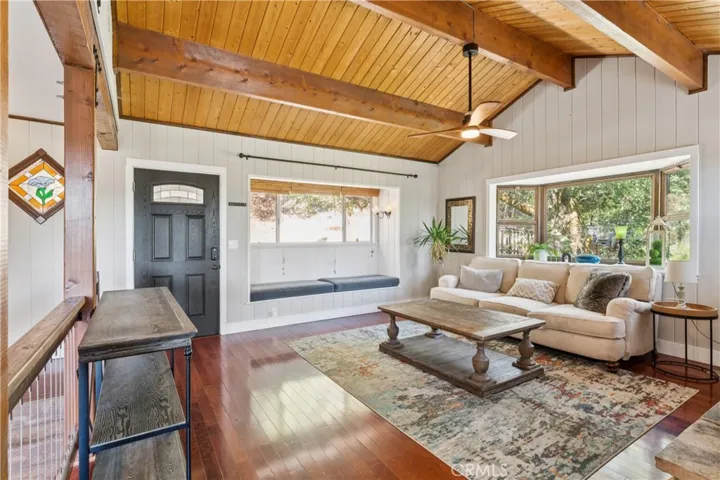337 Wylerhorn, Crestline, California 92325