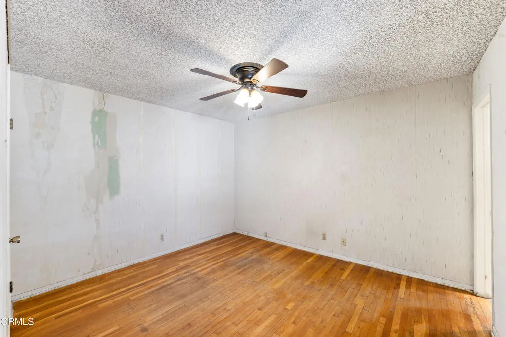 7092 Harmon Drive, Ventura, California 93003 home-pic-17