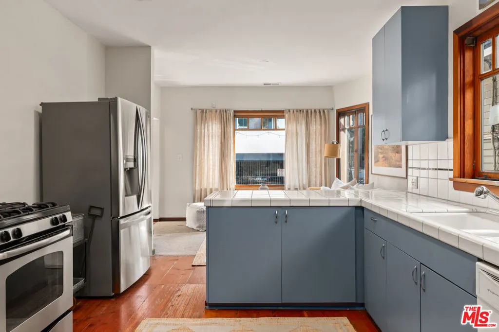 46 Wavecrest Avenue, Venice, California 90291 home-pic-13