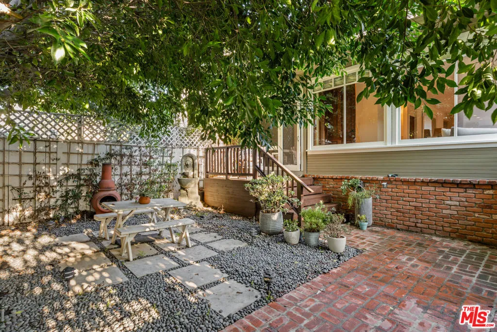 46 Wavecrest Avenue, Venice, California 90291 home-pic-28