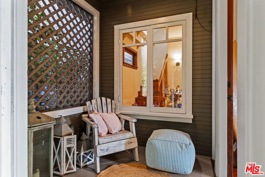 46 Wavecrest Avenue, Venice, California 90291 home-pic-4