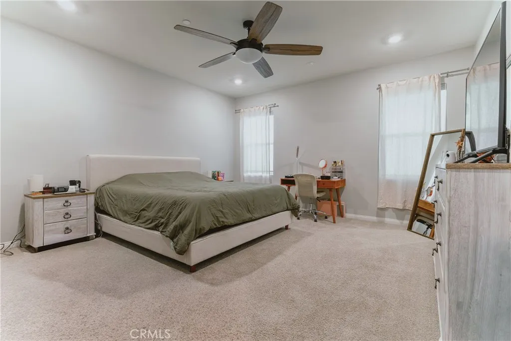 7552 Honeybell Court, Riverside, California 92507 home-pic-18