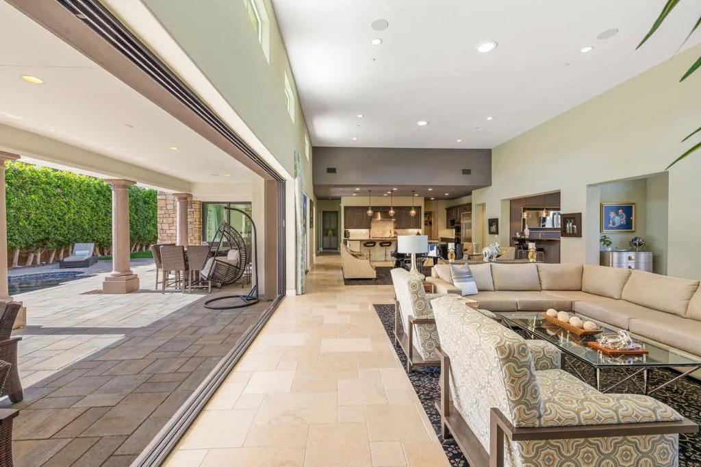 17 Emerald Court, Rancho Mirage, California 92270 home-pic-14