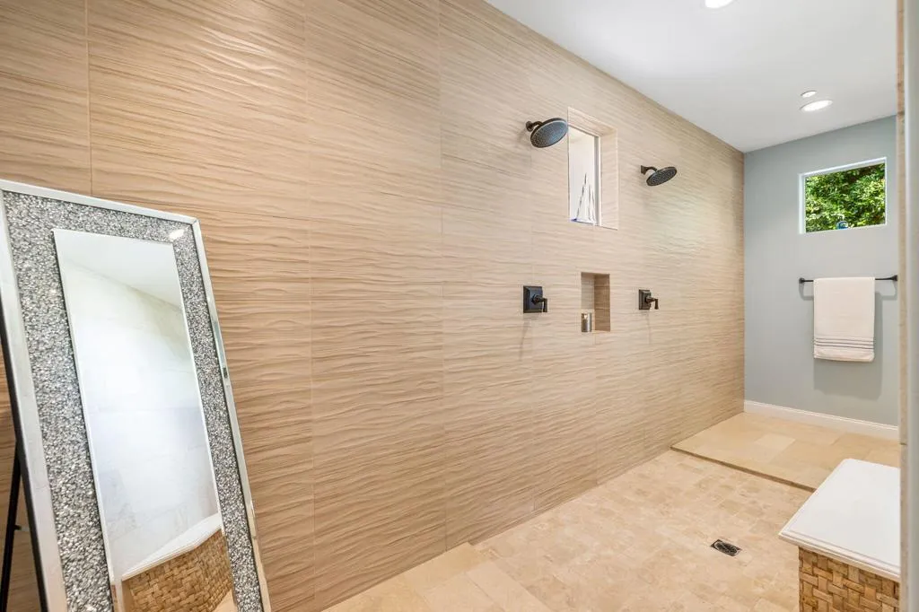 17 Emerald Court, Rancho Mirage, California 92270 home-pic-45