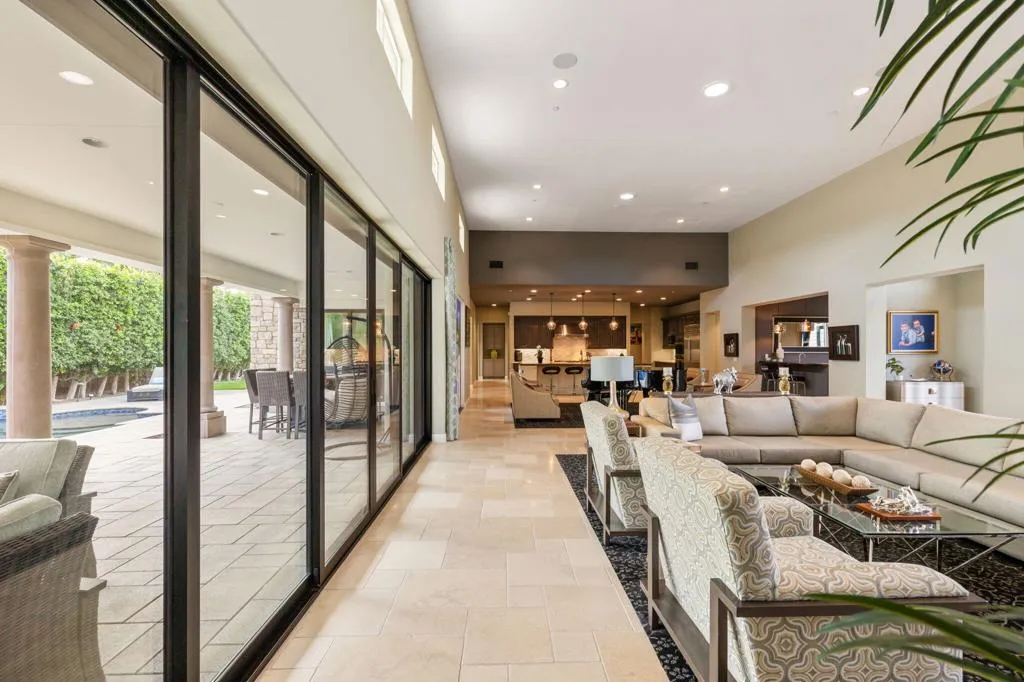 17 Emerald Court, Rancho Mirage, California 92270 home-pic-15