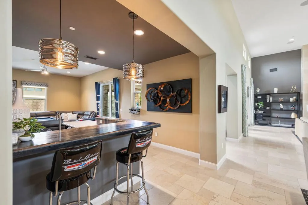 17 Emerald Court, Rancho Mirage, California 92270 home-pic-23