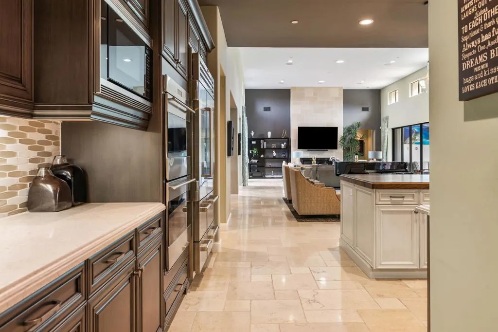 17 Emerald Court, Rancho Mirage, California 92270 home-pic-31