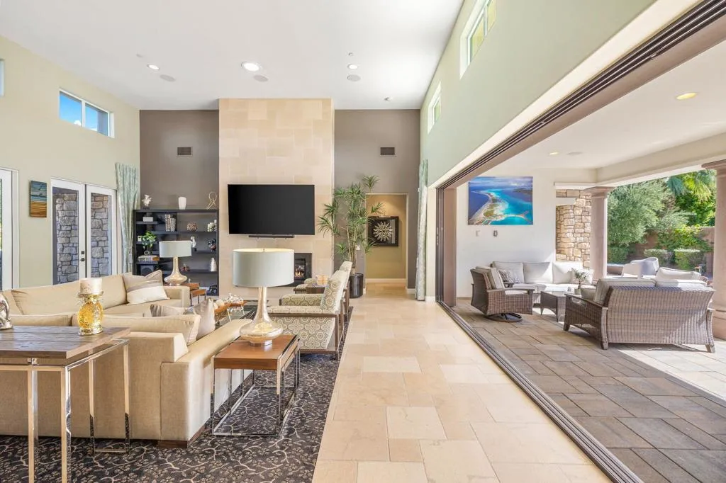 17 Emerald Court, Rancho Mirage, California 92270 home-pic-3