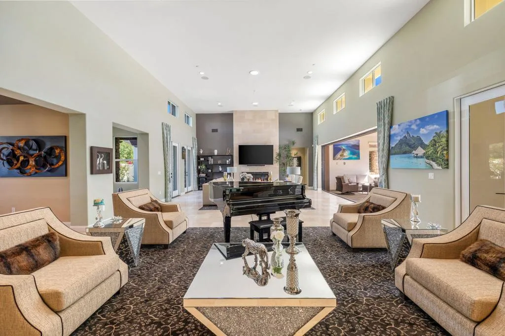 17 Emerald Court, Rancho Mirage, California 92270 home-pic-21