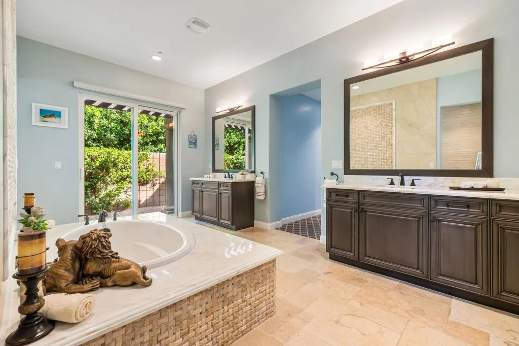 17 Emerald Court, Rancho Mirage, California 92270 home-pic-41