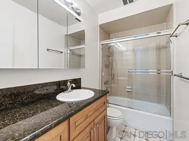 2510 Torrey Pines Rd 312, La Jolla, California 92037 home-pic-11