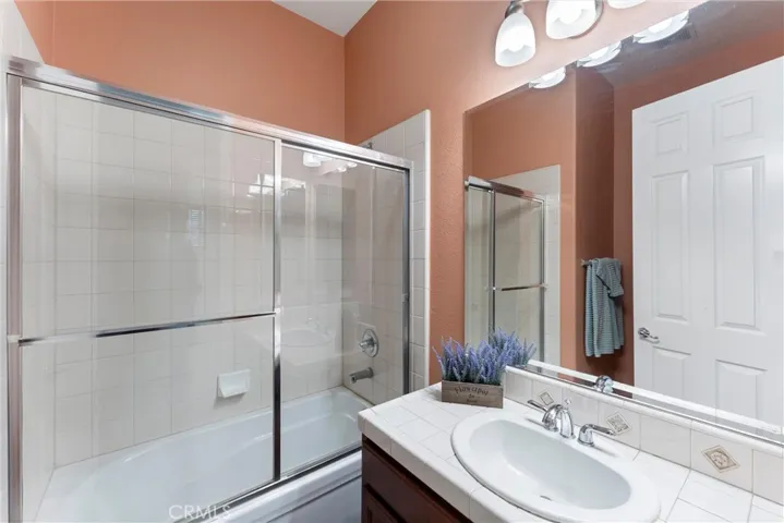 Downstairs Bathroom