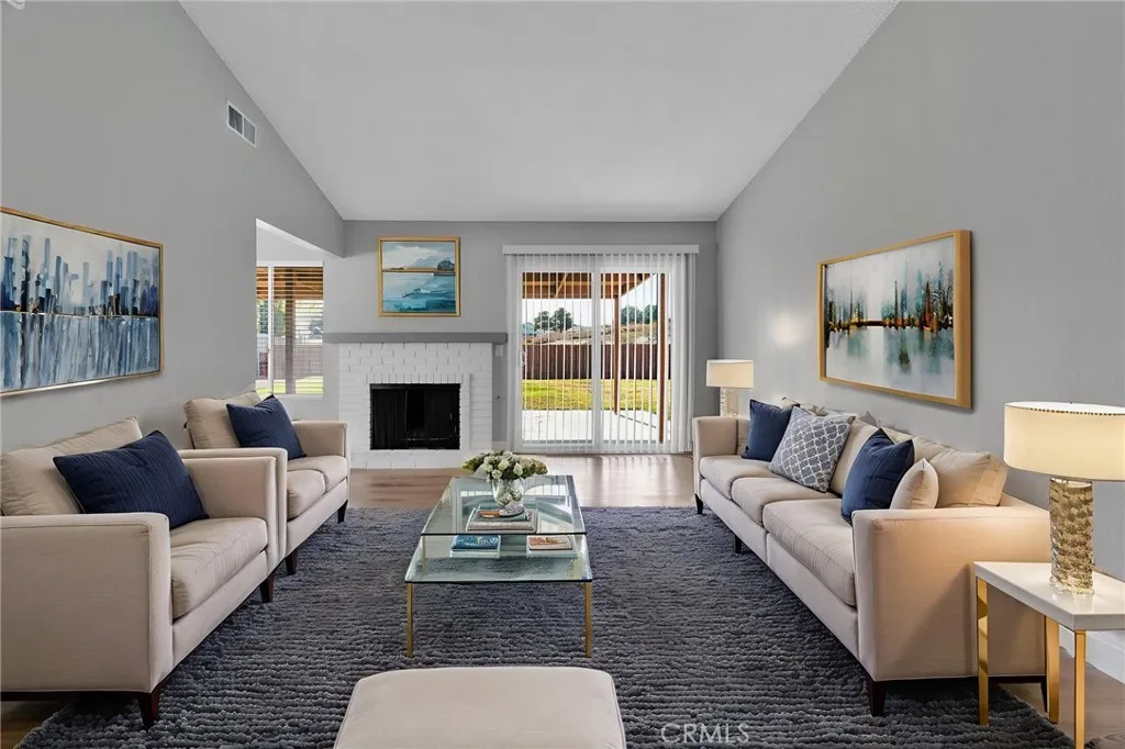 12710 Santa Anita, Victorville, California 92395 home-pic-2