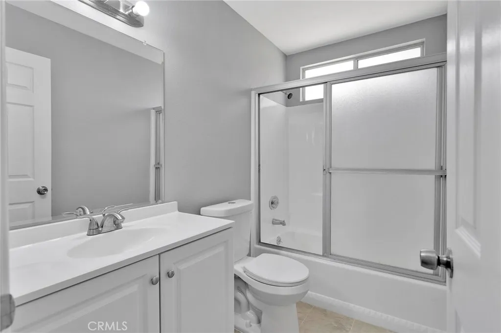 12710 Santa Anita, Victorville, California 92395 home-pic-23