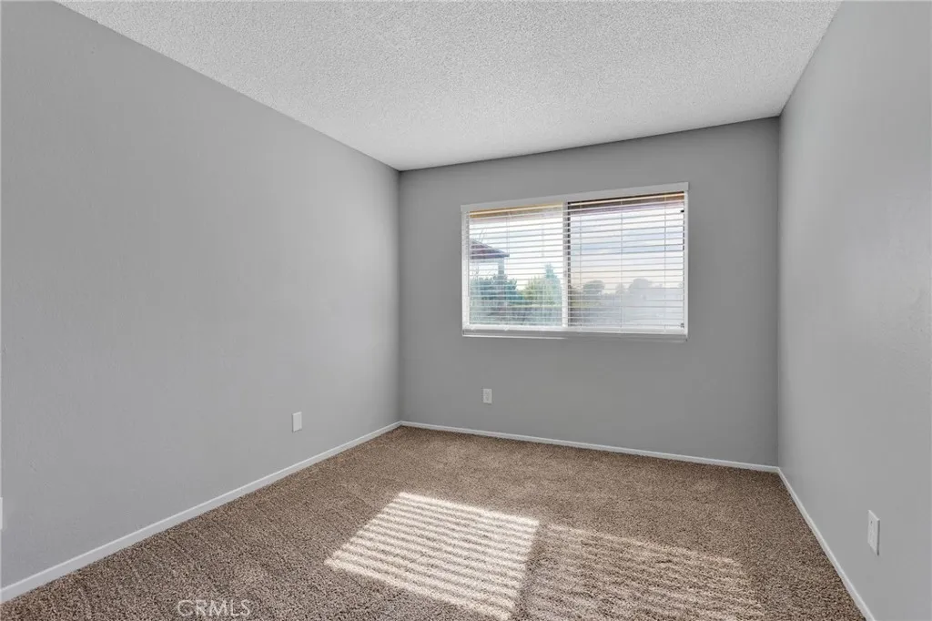 12710 Santa Anita, Victorville, California 92395 home-pic-16