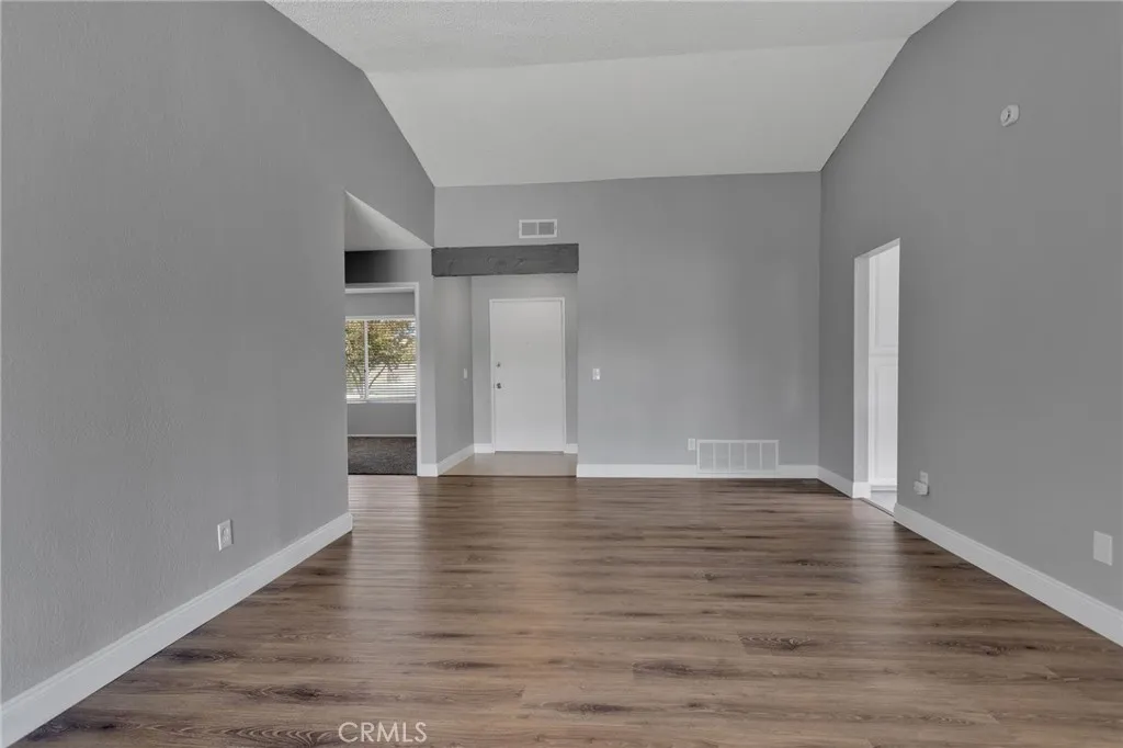 12710 Santa Anita, Victorville, California 92395 home-pic-7