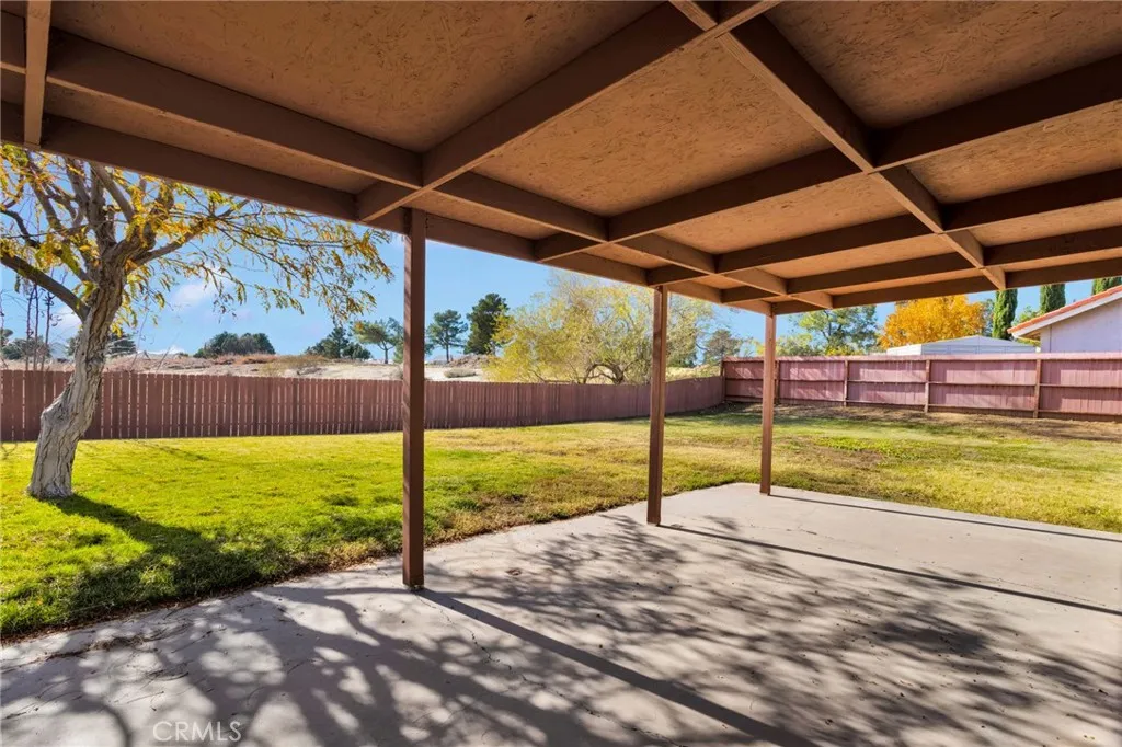 12710 Santa Anita, Victorville, California 92395 home-pic-28