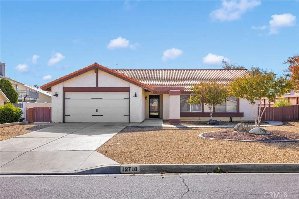 12710 Santa Anita, Victorville, California 92395 home-pic-0