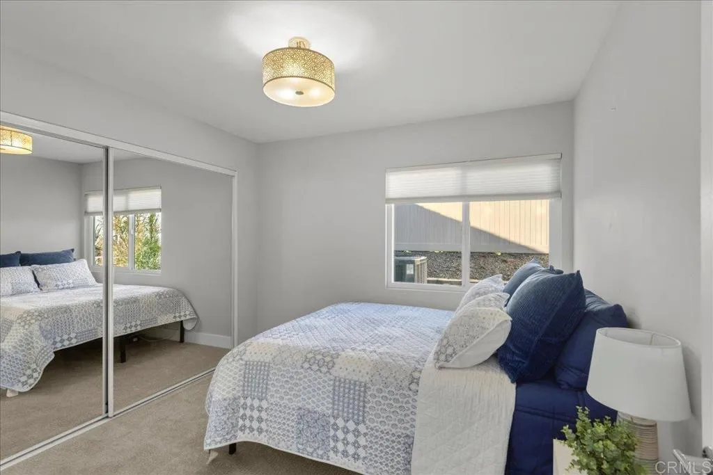 7310 Esfera Street, Carlsbad, California 92009 home-pic-21