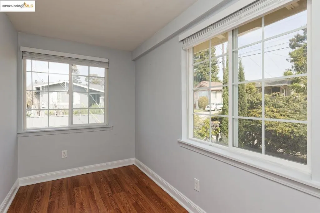 4251 Porter St, Oakland, California 94619 home-pic-12