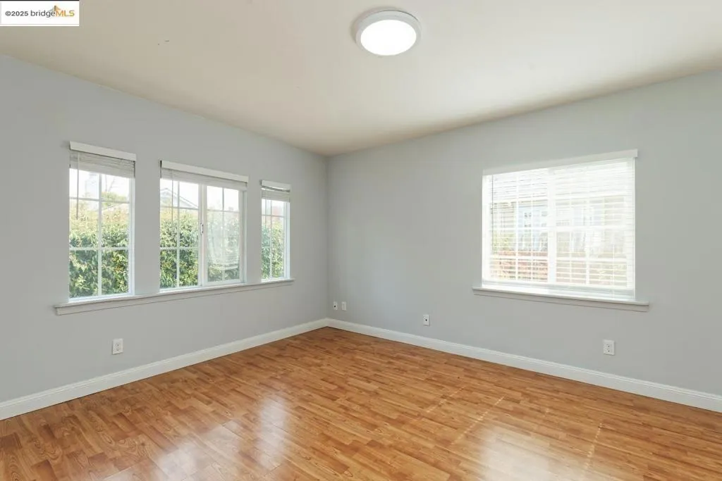 4251 Porter St, Oakland, California 94619 home-pic-14