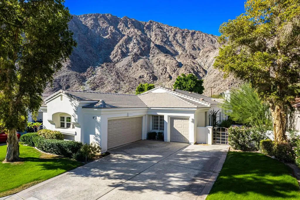 54275 Riviera, La Quinta, California 92253 home-pic-1