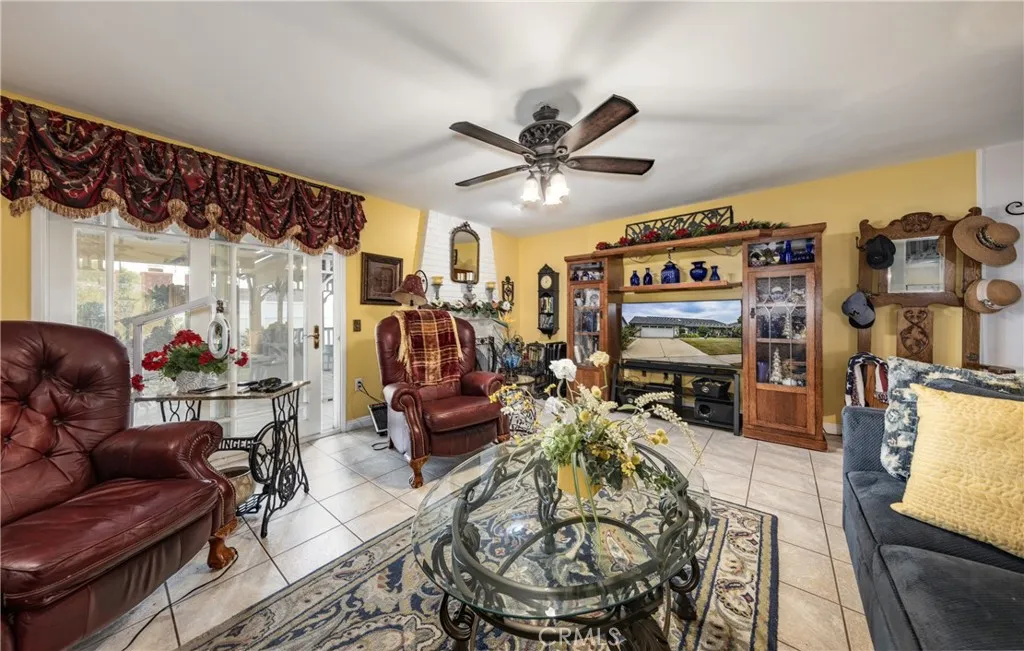 3154 Valaria, Highland, California 92346 home-pic-9